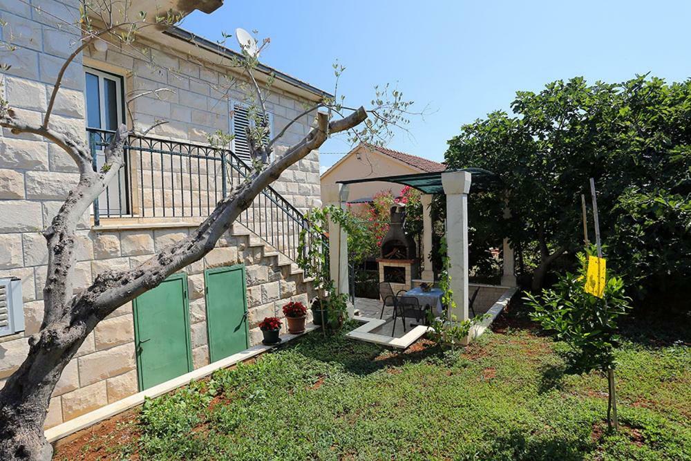 Apartments Off Supetar Dış mekan fotoğraf