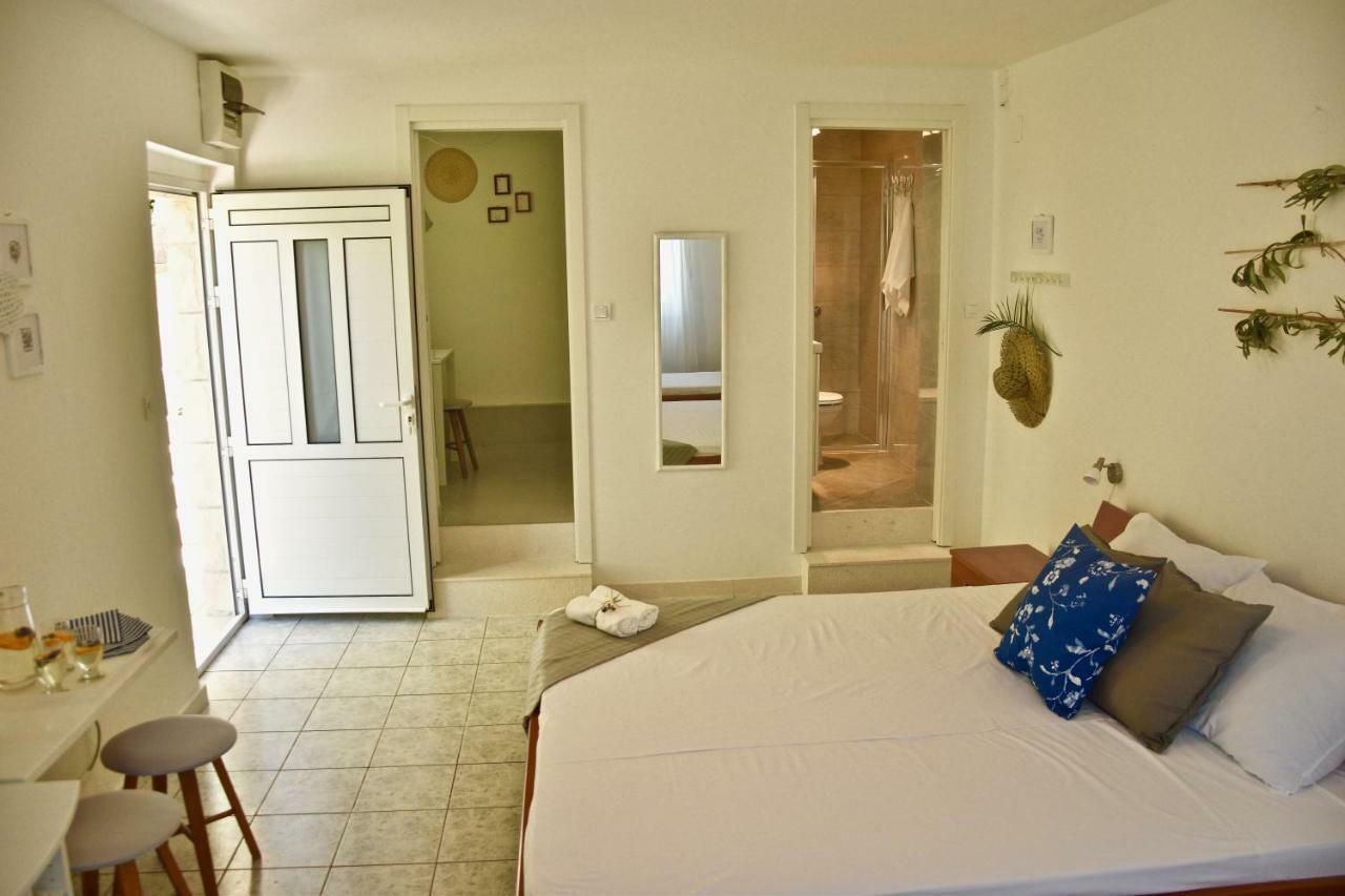 Apartments Off Supetar Dış mekan fotoğraf
